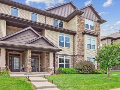 751 Mission Point Rd, Iowa City, IA, 52245