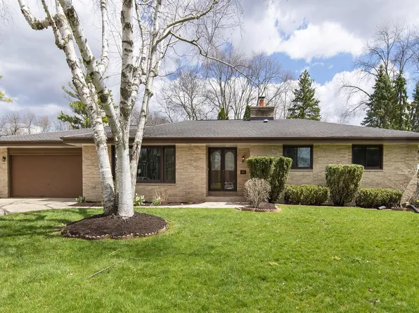 160 Betty LANE, Brookfield, WI 53005