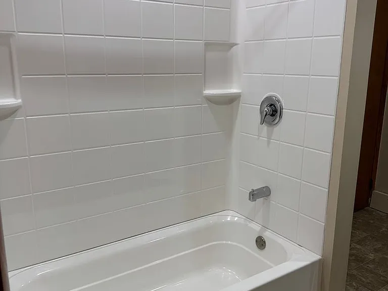 1035 Ridge Ave — Photo 31