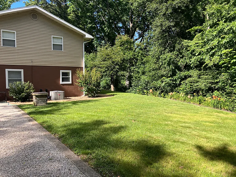 2900 Kleitz Rd #C — Photo 3