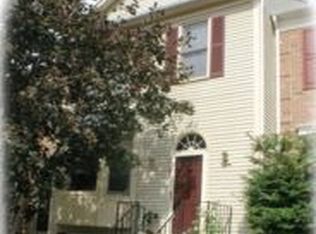 6103 Joust Ln, Alexandria, VA 22315