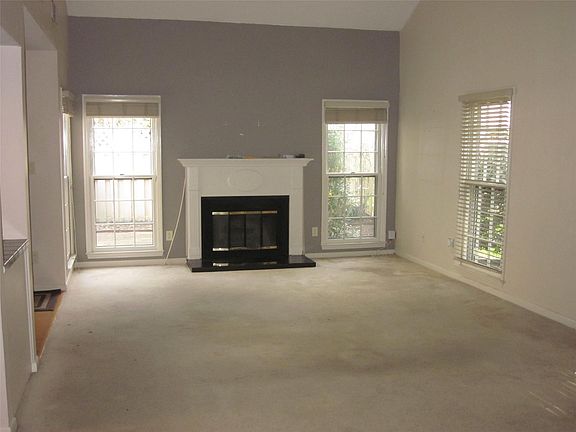 5th image of 6811 Copernicus Cir