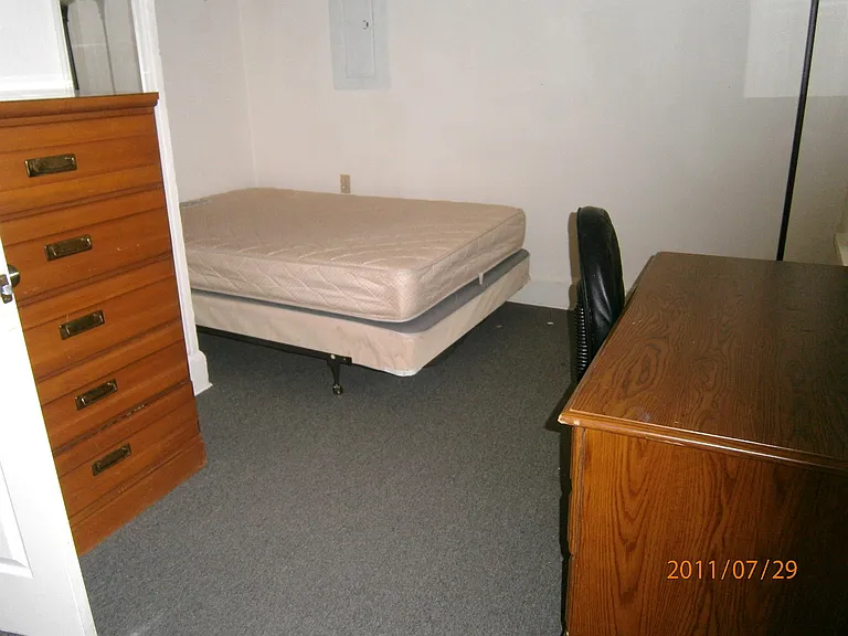 114 Highland Pl — Photo 40