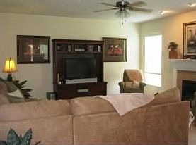 4th image of 180 Leasure Dr