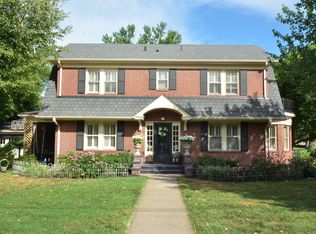 215 Pine Rd, Sewickley, PA 15143