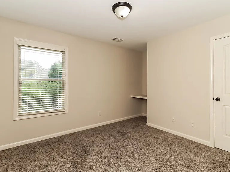 202 Comet Ct — Photo 15