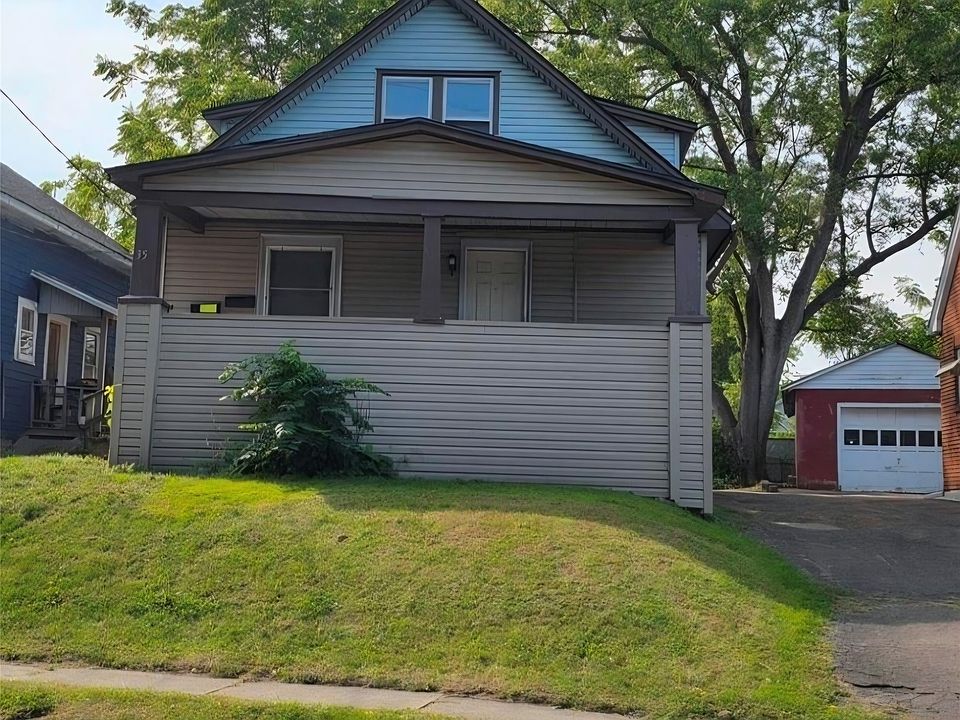 1st image of 35 Dayton St #2
