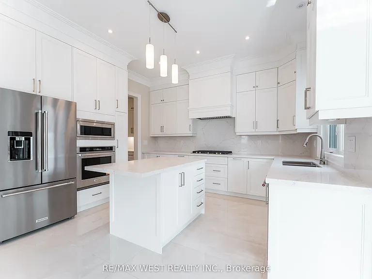 119 Jay St — Photo 15