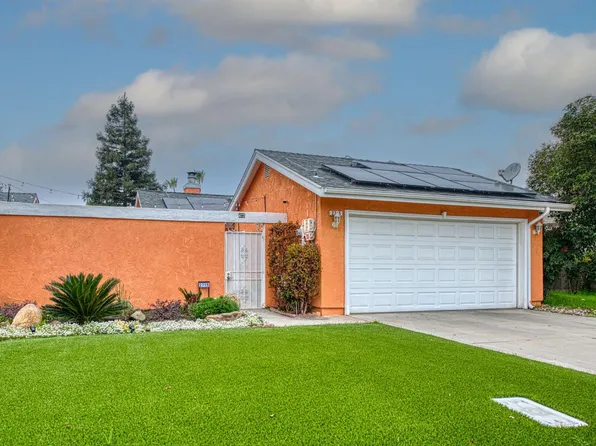 2715 N Marty Ave, Fresno, CA 93722