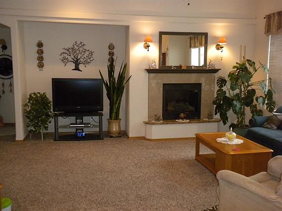 5th image of 512 Scenic Dr SE