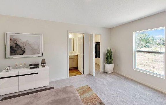 5th image of 8165 W 98th Avenue