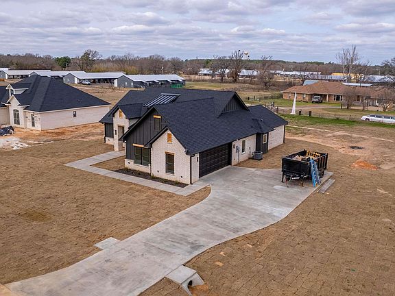 3rd image of 16247 E Eagle Ln