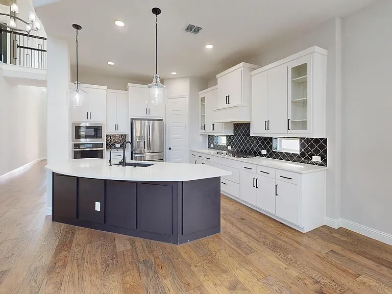 10678 Grayhead Dr — Photo 11