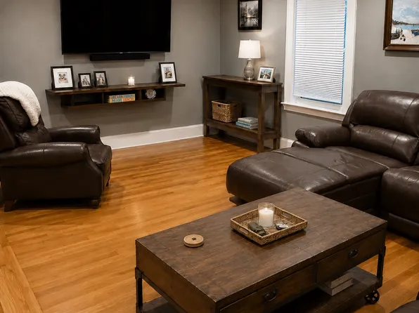17 Westglow St #17, Dorchester, MA 02122