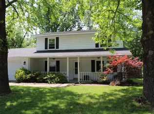 212 S Wedgewood Ln, Carbondale, IL 62901