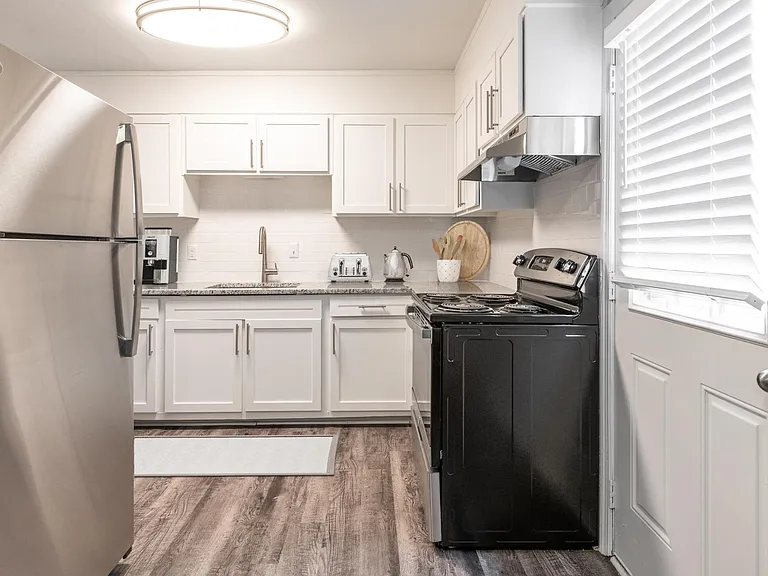 Sage Pointe Apartments — Photo 50