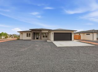615 W Field Ave, Hildale, UT 84784