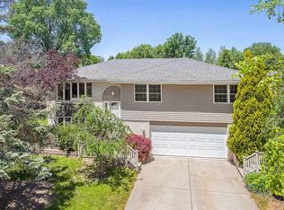 14000 S Derby Dr, Orland Park, IL 60467