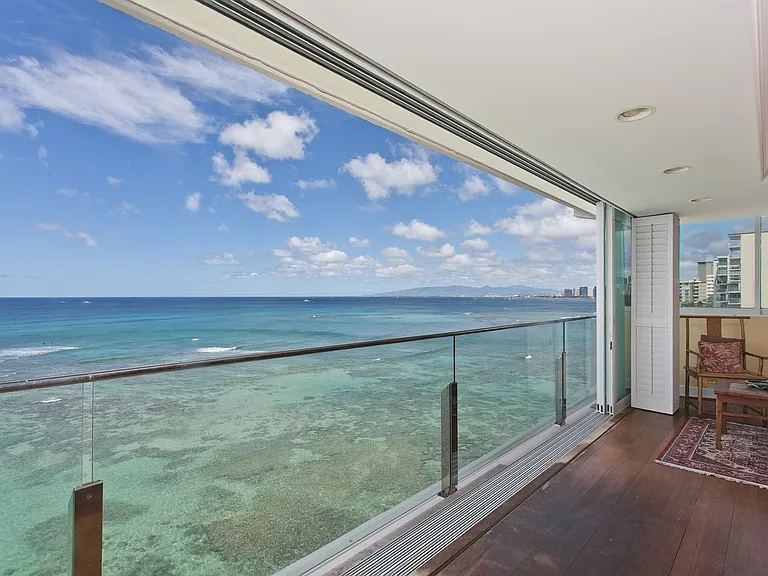 3065 Kalakaua Ave #8 — Photo 21