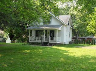10665 Grant St, Chisago City, MN 55013