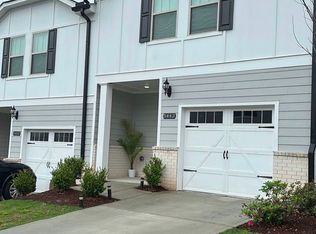 5443 Plain Field Ln, Lilburn, GA 30047