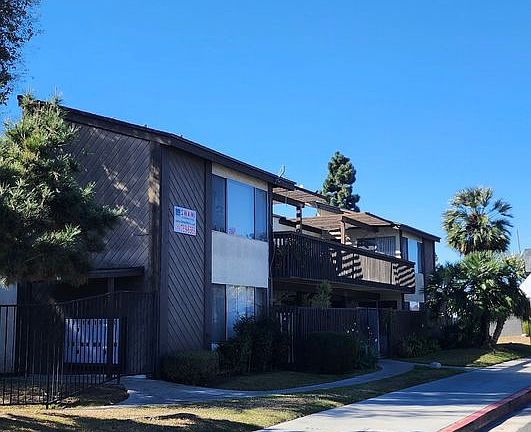 2nd image of 13111 Magnolia St APT 10