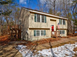 32 E St, Conway, NH 03818
