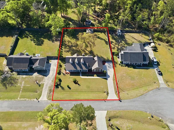 3825 Winchester Pl, Valdosta, GA 31602