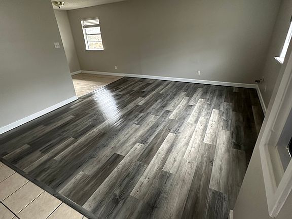4th image of 703 S 8th Ave #3