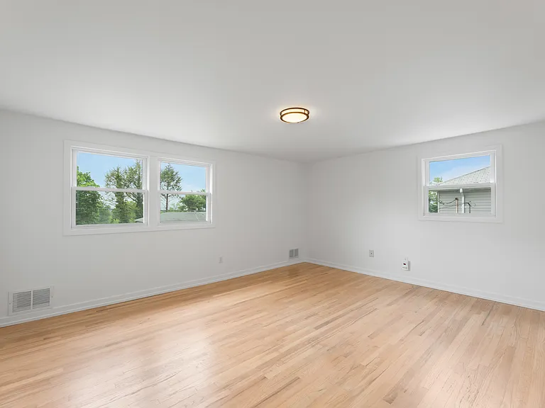 54 Park Ter N — Photo 12