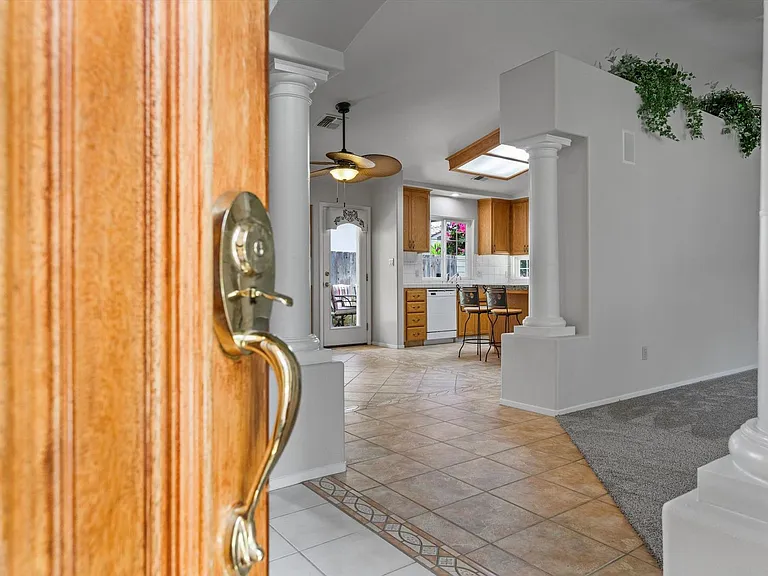 6016 Kings Canyon Dr — Photo 10