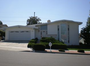 7008 Clovercliff Dr, Rancho Palos Verdes, CA 90275