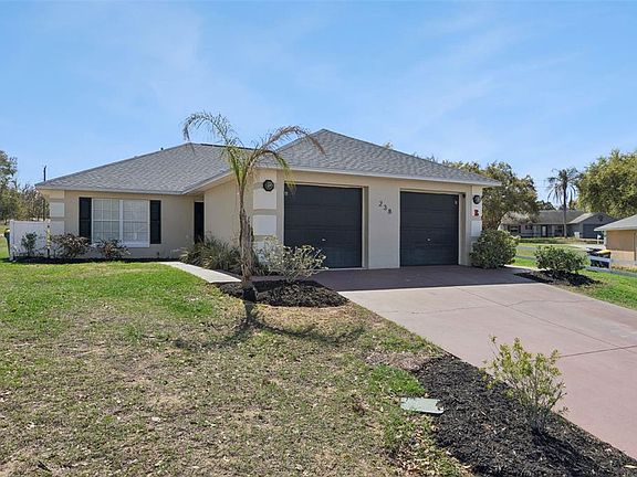 3rd image of 238 Ridgecrest Loop