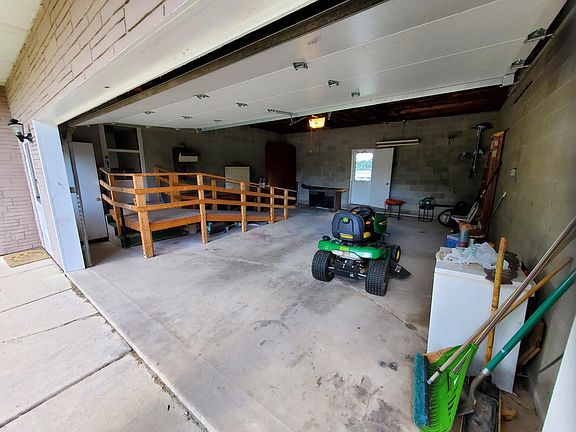 2nd image of 12571 Valpine Dr