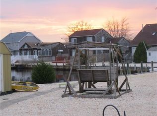 102 Veeder Ln, Bayville, NJ 08721
