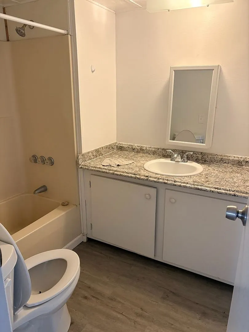 Charming 2BR in Jacksonville — Photo 1