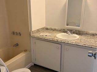 2152 Glen Gardner Dr, Jacksonville, FL 32246