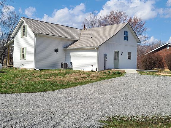 2nd image of 6414 Greensburg Rd