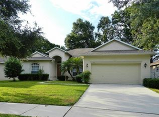 230 Taylor Bay Ln, Brandon, FL 33510