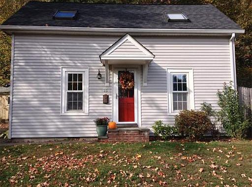 1st image of 16 W Winkley St
