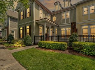 1032 Cranberry Dr #82, Chesapeake, VA 23320