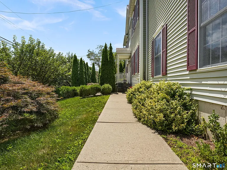 56 Barholm Ave — Photo 26