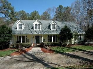 5865 Lakeshore Rd, Buford, GA 30518