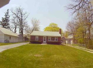 2676 Logan St, Highland Park, IL 60035