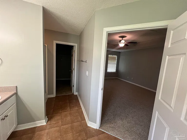 5072 Terra Lake Cir — Photo 16