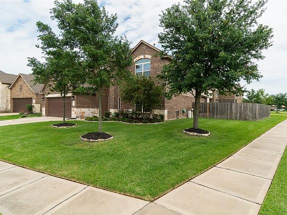 3rd image of 18602 Tara Ashley St