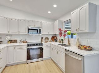 9312 Pinion Dr, Lake Worth, FL 33467
