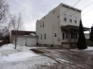 214 Vliet Blvd, Cohoes, NY 12047