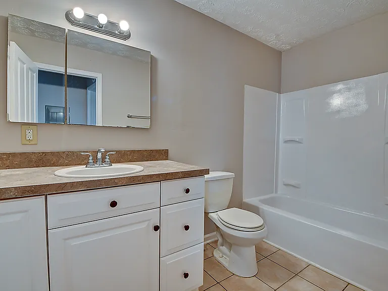 1409 Union St #2 — Photo 17