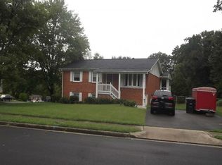 14504 Anderson St, Woodbridge, VA 22193